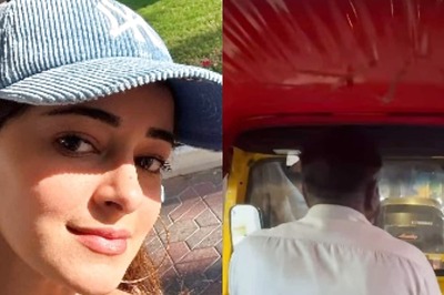 Ananya Panday Enjoys Auto-rickshaw Ride As 'Yeh Hai Bombay Meri Jaan' Plays on Radio