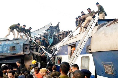 Kanpur Train Accident: Army to Carry Out Rescue Operation Through the Night