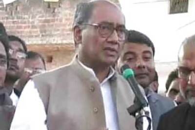 LJP-Cong pre-poll alliance on the cards? Digvijaya meets Ram Vilas Paswan