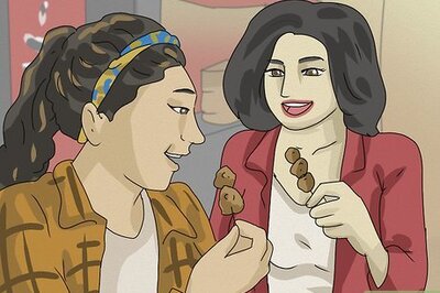 How to Deal With Your Husband's Jealousy of Your Friendships