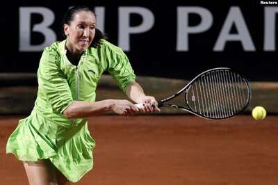 Jankovic beats Serena in Rome semis