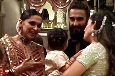 Mom-to-be Deepika Padukone Plays With Isha Ambani's Daughter At Ambani Wedding, Photo Goes Viral