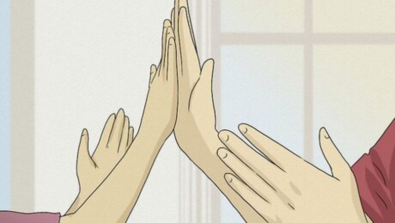 16 Simple Hand Clapping Games for Kids of All Ages