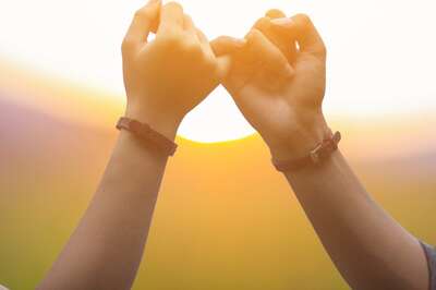 Promise Day Date 2023: History, Significance and Promises You Must Make To Your Partner