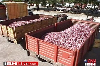 Maharashtra Congress seeks probe into steep onion price rise