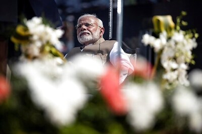 Between March to Power & March Home by Migrants: Modi’s Charisma Survives a Year of Rapid Descent