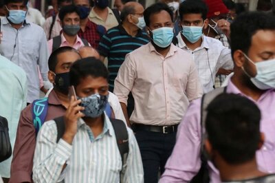 Amid Easing of Covid-19 Curbs, Maha Health Minister Stresses on Need to Wear Mask