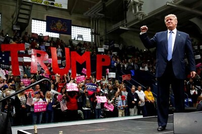 Trump Gains on Clinton, Poll Shows 'Rigged' Message Resonates