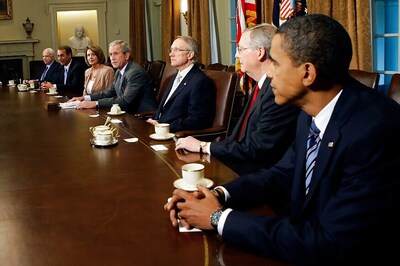 Campaigning in a Crisis: Trump and Biden in the Same Boat That Obama & McCain Sailed in 2008 Meltdown