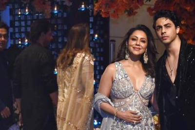 SRK Avoids Paps At Anant Ambani-Radhika Merchant Engagement Days Before Pathaan Release