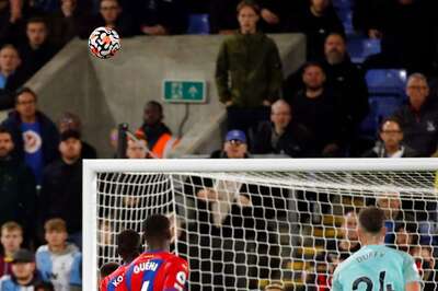 Premier League: Brighton & Hove Albion Earn Last-gasp Draw at Crystal Palace But Denied Top Spot