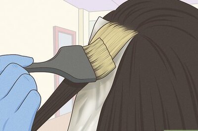 How to Dye Dark Hair a Lighter Color