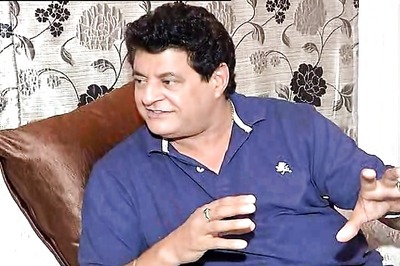 FTII row: Information & Broadcasting Ministry invites students for talks