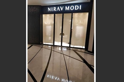 PNB Scam: ED Raids Nirav Modi's Mumbai Residence; Searches Continue for 5th Day