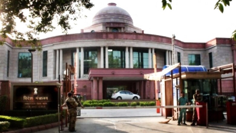 'Aware of Challenges, Closely Engaged with Authorities': Govt Tells Rajya Sabha Amid Long Delays for US Visa