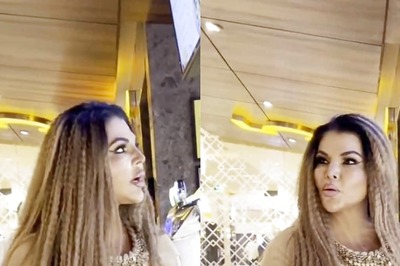WATCH: Rakhi Sawant’s 'Mood of Payment' While Buying Popcorn is too Relatable
