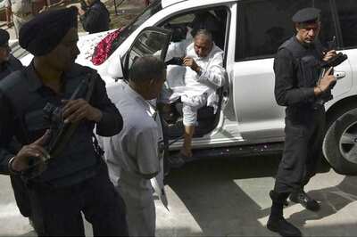 Mulayam, Shivpal Meet EC, Stake Claim to Party Symbol Cycle