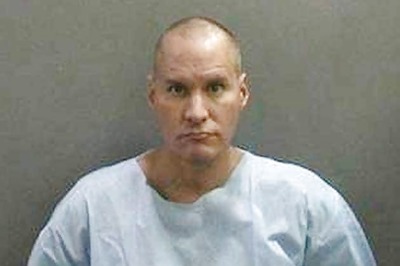 US: Man fires 50 shots in California mall parking lot