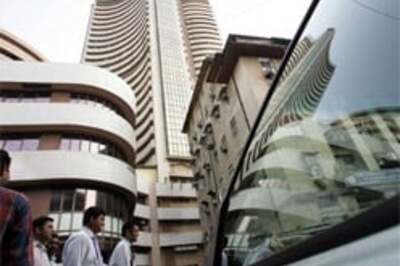 Markets end in deep red, Sensex loses 480 pts