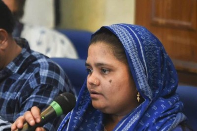 SC Assures Bilkis Bano of Early Hearing of Her Plea Against Remission to Convicts