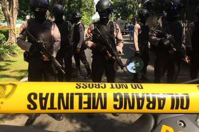 Two Militants on Motorcycle Blow Themselves Up at Indonesian Police HQ