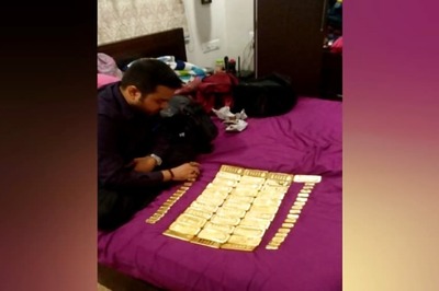 Day After Raid, TN Contractor 'Confesses' he Siphoned Money Out of Contract Payment From Govt