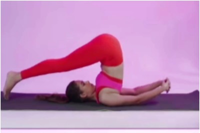 Mira Kapoor Nails the Halasana on Yoga Mat, Shares Expectations vs Reality Video