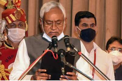 News18 Afternoon Digest: Nitish Kumar's Swearing-in Around 3 PM Tomorrow; Manoj Jarange Ends Stir & Top Stories