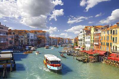 The Grand Tour of Italy: Travel Through The Jewels of Italia Sitting at Home