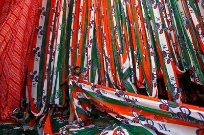 Former BJP Leader Krishanu Mitra Joins TMC in Bengal, Says Mamata-led Party Only Force to Protect Bengalis' Interests