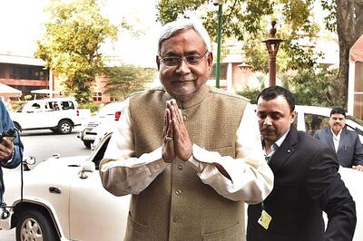 Nitish Kumar Asks Police to Profile Ex-Liquor Traders