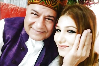 Bigg Boss 12: Anup Jalota, Jasleen Matharu to Spend Some Alone Time This Weekend