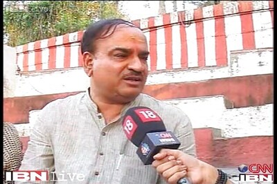 Bangalore: Ananth Kumar, Union Minister Muniyappa file nominations