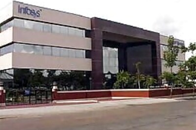 Infosys mulls fifth bonus issue