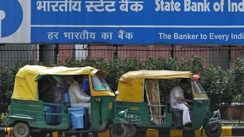 Loan recovery eludes India's banks, even as growth rate beats China
