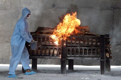 Will Consider Insurance Cover to Workers Performing Last Rites of Covid-19 Victims: Centre Tells SC