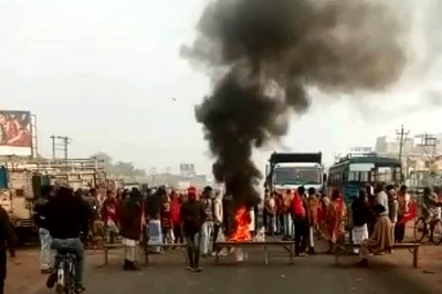 Didi Has a Word of Praise for Left Front's Kerala Version Even as She Slams Bandh Imposers in Bengal