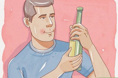 How to Decorate for a Wine Tasting Party