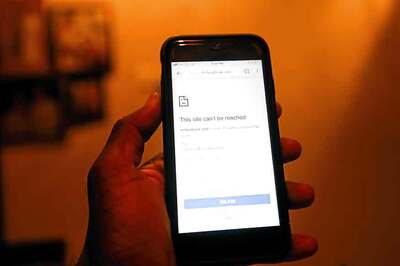 Sri Lanka Lifts Ban on Facebook Imposed After Spasm of Communal Violence