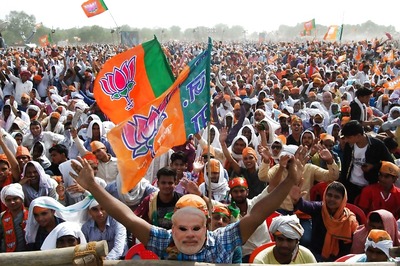 BJP Moves EC Against SP ad Showing Running Metro Train