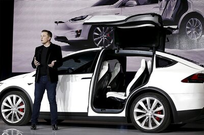 Belgian Cyber Security Researchers Finds Major Security Flaws in Keyless Entry System of Tesla Model X