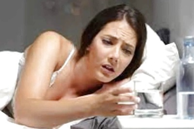 Things You Need To Know if Your Throat Keeps Getting Dry Despite Drinking Water