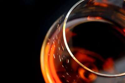 14 Drinks a Week May Put Older Adults at Dementia Risk