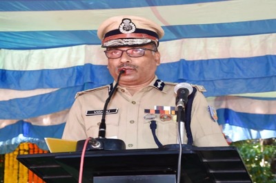 Don't Hesitate to Shoot Armed Criminals, Jharkhand DGP Tells Cops, Asks Them to 'Prepare List'