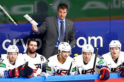 US Beats Latvia 4-2 In World Hockey Championship