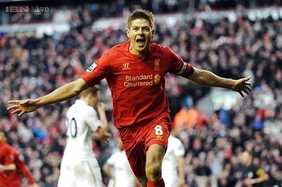 Steven Gerrard is irreplaceable for Liverpool: Luis Suarez