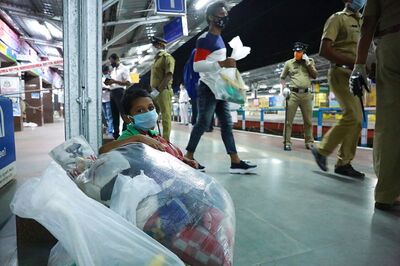 'Pull Up Socks': Nitish Tells Officials to Up Safety Measures as Bihar Braces for Returning Migrants