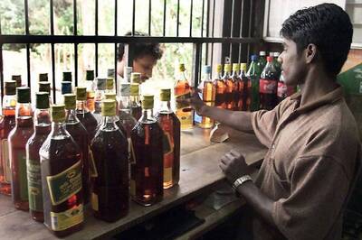 Punjab Police Claim to Bust Major Spurious Liquor Module With Two Arrests in Amritsar
