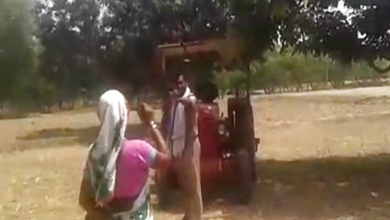 UP Policeman's Threat to Shoot Down Workers in UP's Barabanki Caught on Tape