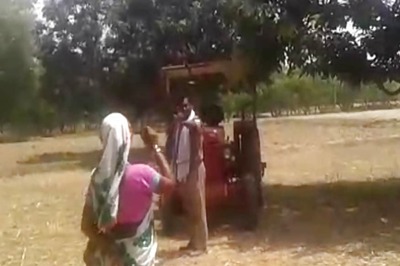 UP Policeman's Threat to Shoot Down Workers in UP's Barabanki Caught on Tape